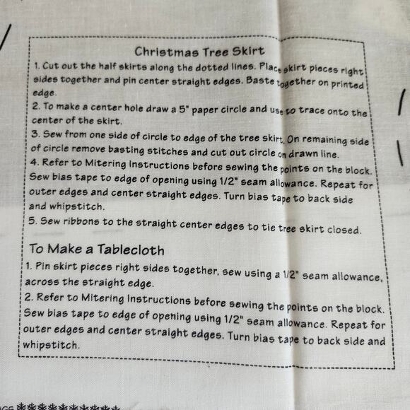 Leslie Beck Holiday Gatherings 2 Fabric Panels Cut & Sew Tree Skirt Stockings - Picture 7 of 10